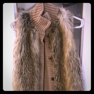 Faux fur sweater vest